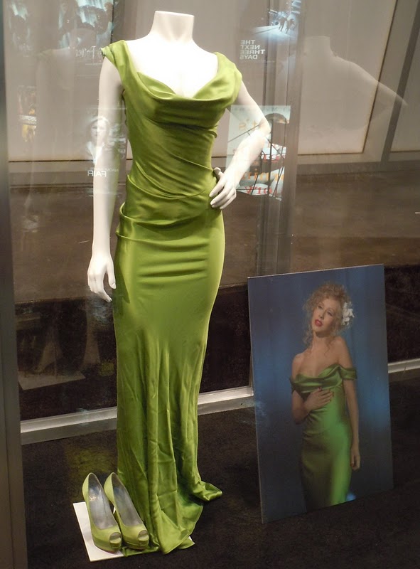 Christina Aguilera Burlesque Green Dress Hair