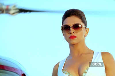 Deepika Padukone Hot In Race 2 Movie