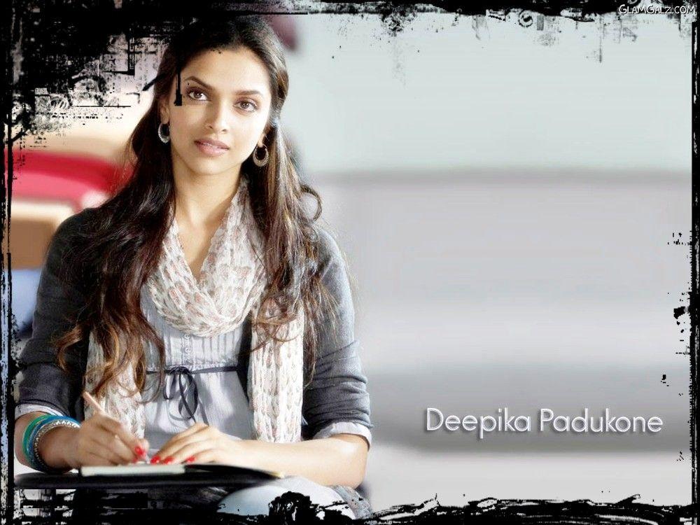 Deepika Padukone Wallpapers Latest 2012