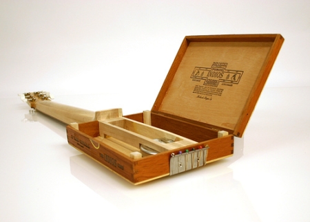 Electric Cigar Box Guitar