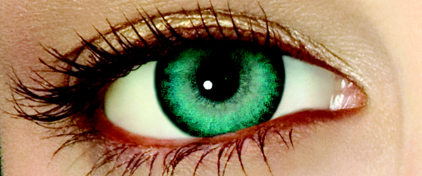 Emerald Green Colored Contacts