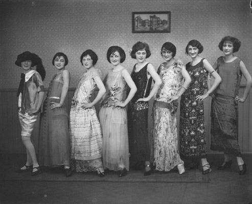 Flappers 1920s America
