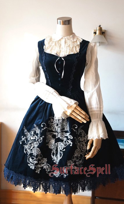 Victorian Age Costumes