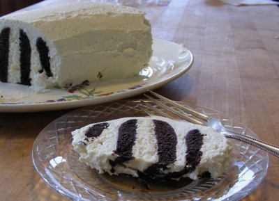 Whoopie Pie Cake