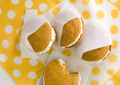 Whoopie Pie Cake Midwest Living