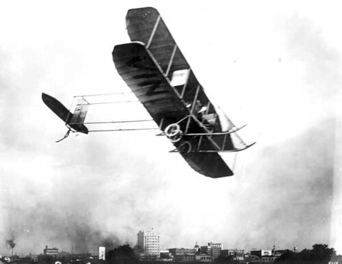 World War 1 Planes Flying