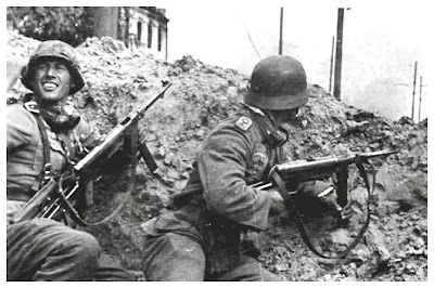 World War 2 Soldiers Fighting