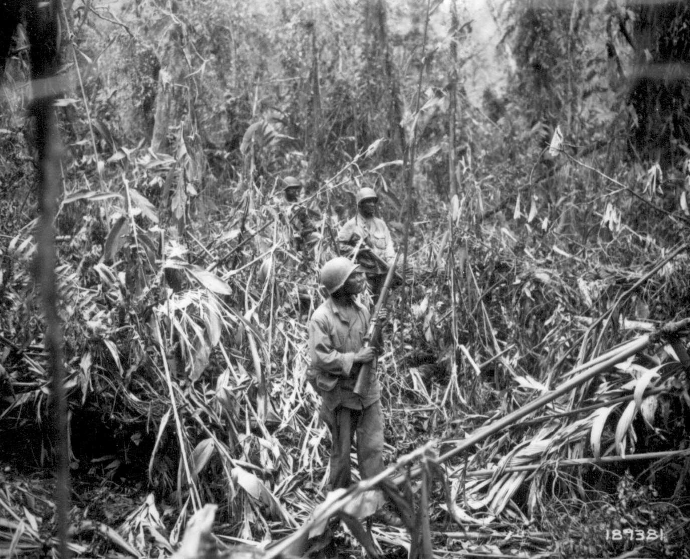 World War 2 Soldiers In Battle