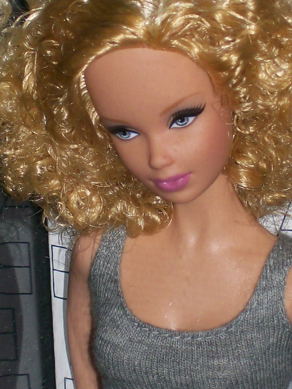 Cancer Barbie Doll With No Hair