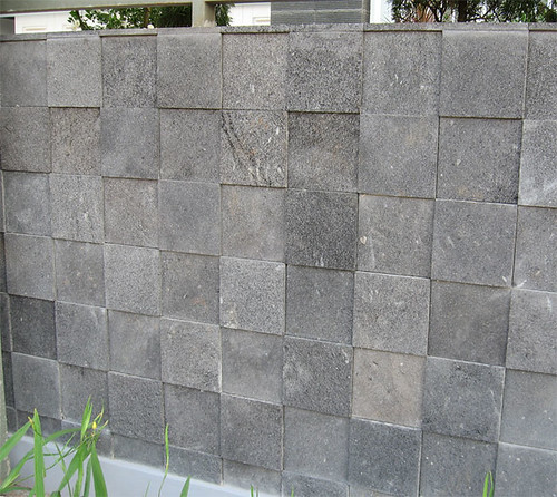 Dinding Batu Alam Minimalis